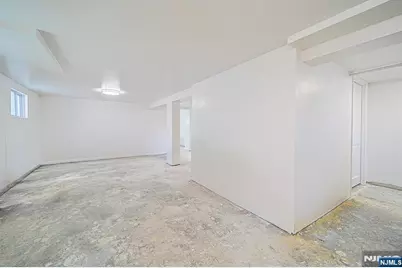 334 Broad Avenue, Ridgefield, NJ 07657 - Photo 33