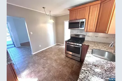 58 Buena Vista Avenue, Hawthorne, NJ 07506 - Photo 9