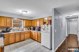 914 18th St, Newark, NJ 07108 - Photo 15