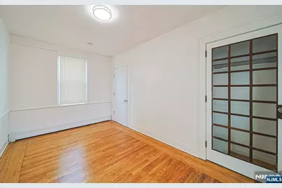334 Broad Avenue 1st Fl #1st Fl, Ridgefield, NJ 07657 - Photo 11