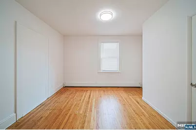 334 Broad Avenue 1st Fl #1st Fl, Ridgefield, NJ 07657 - Photo 13