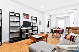 595 Jersey Ave 1, Jersey City, NJ 07302 - Photo 17