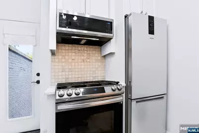 595 Jersey Avenue 1 #1, Jersey City, NJ 07302 - Photo 23