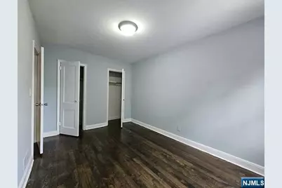 330 Shaler Boulevard 2 #2, Ridgefield, NJ 07657 - Photo 5