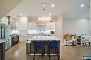 82 West Ruby E, Palisades Park, NJ 07650 - Photo 11