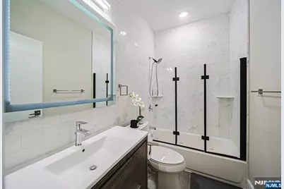 82 West Ruby E #E, Palisades Park, NJ 07650 - Photo 25