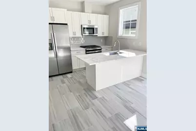 100 Schraalenburgh Road 88 #88, Harrington Park, NJ 07640 - Photo 3