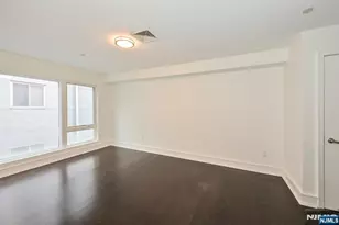 310 Cliff Ln C002D, Cliffside Park, NJ 07010 - Photo 19
