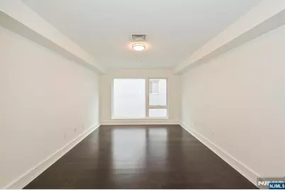 310 Cliff Lane C002D #C002D, Cliffside Park, NJ 07010 - Photo 13