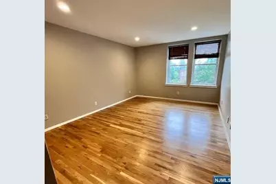 109 Grand Avenue 4G #4G, Englewood, NJ 07631 - Photo 21