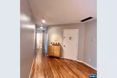 109 Grand Avenue 4G #4G, Englewood, NJ 07631 - Photo 7