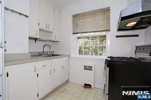 185 E Palisade Ave A2A, Englewood, NJ 07631 - Photo 13