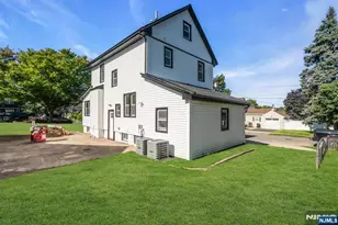 17 S Midland Ave, Kearny, NJ 07032 - Photo 37