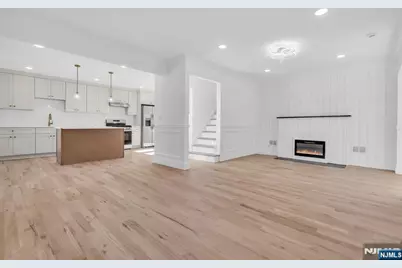 17 Midland Avenue, Kearny, NJ 07032 - Photo 15