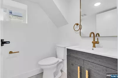 17 Midland Avenue, Kearny, NJ 07032 - Photo 23