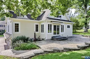 8 Le Roy Pl, Park Ridge, NJ 07656 - Photo 41