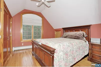 8 Le Roy Place, Park Ridge, NJ 07656 - Photo 35