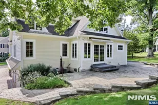 8 Le Roy Pl, Park Ridge, NJ 07656 - Photo 41