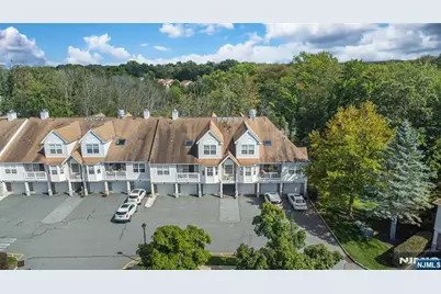 3 Autumn, Roxbury Township, NJ 07852 - Photo 1