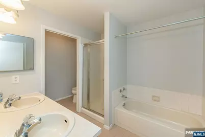 3 Autumn, Roxbury Township, NJ 07852 - Photo 17