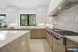 64 Prescott St, Demarest, NJ 07627 - Photo 5