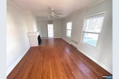 58 Buena Vista Avenue 1 #1, Hawthorne, NJ 07506 - Photo 5