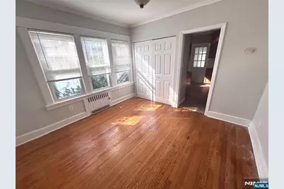 58 Buena Vista Avenue 1 #1, Hawthorne, NJ 07506 - Photo 9