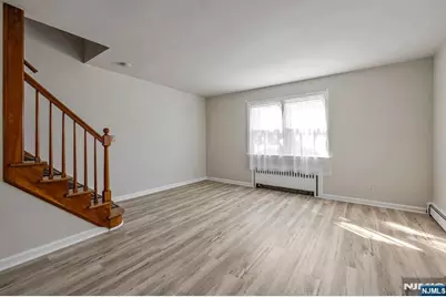 122 Westview Avenue, Paramus, NJ 07652 - Photo 3
