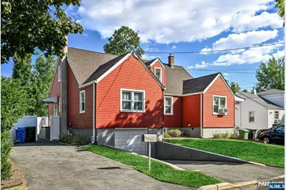 122 Westview Avenue, Paramus, NJ 07652 - Photo 1