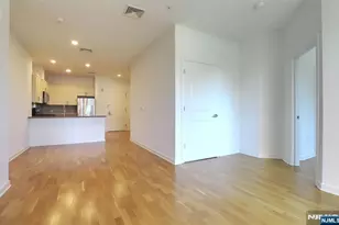 2050 Central Road 203, Fort Lee, NJ 07024 - Photo 9