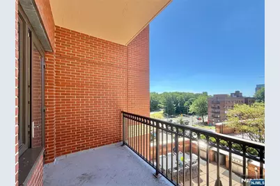 2050 Central Road 203 #203, Fort Lee, NJ 07024 - Photo 29