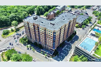 2050 Central Road 203 #203, Fort Lee, NJ 07024 - Photo 1