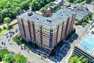 2050 Central Road 203, Fort Lee, NJ 07024 - Photo 1