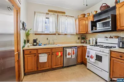 803 Devon Street, Kearny, NJ 07032 - Photo 35