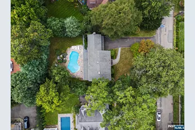22 Birchwood Place, Tenafly, NJ 07670 - Photo 49