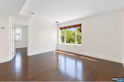 941 Boulevard 3C #3C, Weehawken, NJ 07086 - Photo 3