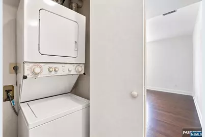 941 Boulevard 3C #3C, Weehawken, NJ 07086 - Photo 13