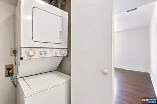 941 Blvd 3C, Weehawken, NJ 07086 - Photo 13