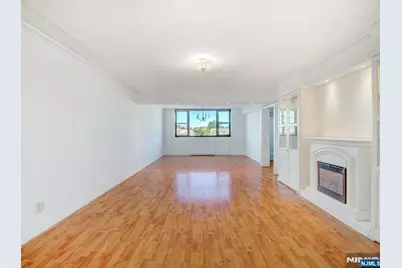 250 Gorge Road 9I #9i, Cliffside Park, NJ 07010 - Photo 3