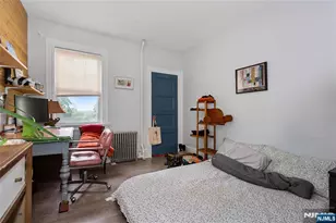 298 Carmita Ave 2nd Floor, Rutherford, NJ 07070 - Photo 15