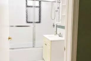5 Pomona Ave 4A, Newark, NJ 07112 - Photo 3
