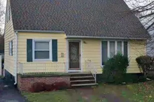 156 Englewood Ave, Teaneck Township, NJ 07666 - Photo 1