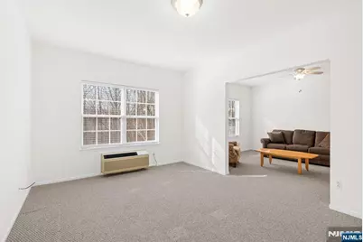 4 Richmond Road 215 #215, West Milford, NJ 07480 - Photo 11