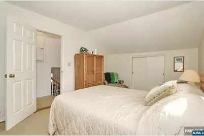 429 Polly Ann Terrace, Paramus, NJ 07652 - Photo 25