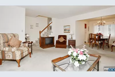 429 Polly Ann Terrace, Paramus, NJ 07652 - Photo 9