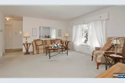 429 Polly Ann Terrace, Paramus, NJ 07652 - Photo 5