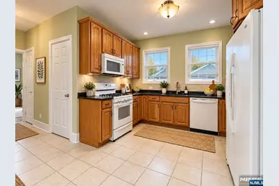459 Chestnut Street 2 #2, Kearny, NJ 07032 - Photo 9