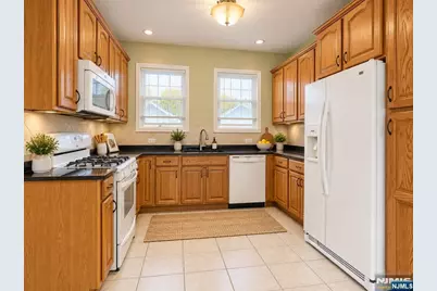 459 Chestnut Street 2 #2, Kearny, NJ 07032 - Photo 7