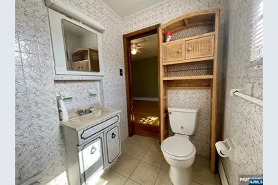 302 N 2nd Street 2 #2, Harrison, NJ 07029 - Photo 7