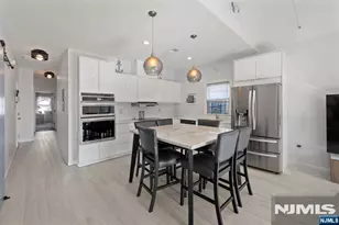 231 Hancock Ave 2, Jersey City, NJ 07307 - Photo 3